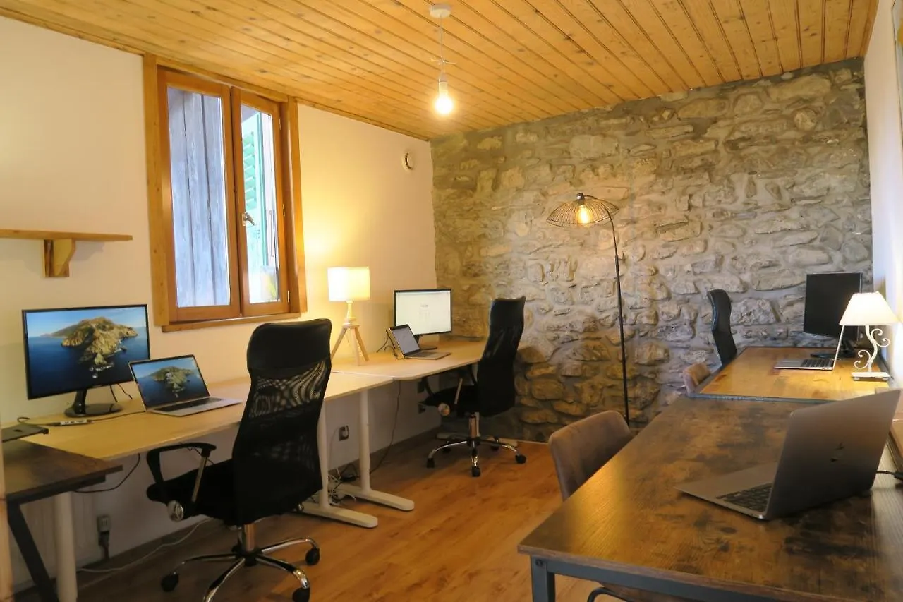 Heyday Chalet Montriond 0*,