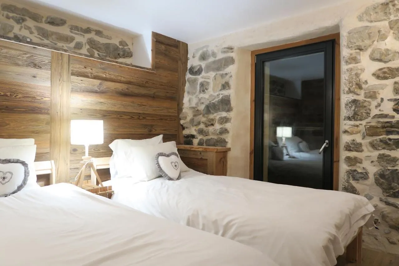 Heyday Chalet Montriond 0*,  France